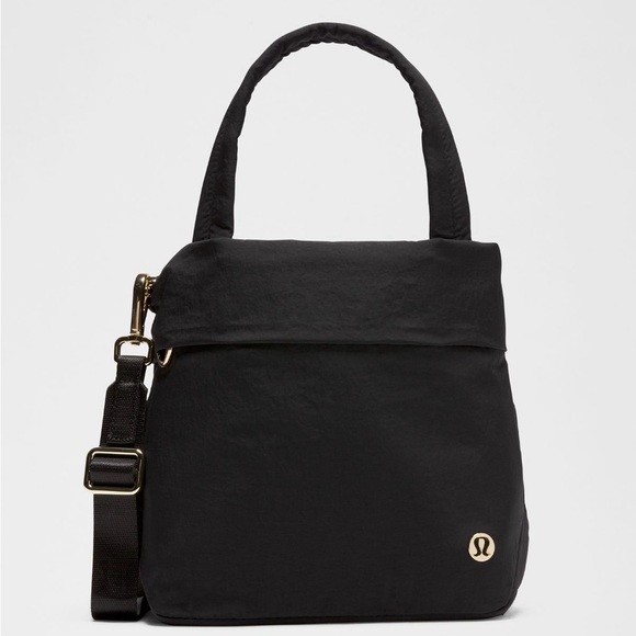 lululemon athletica Handbags - lululemon Black Tote Bag - NWT
